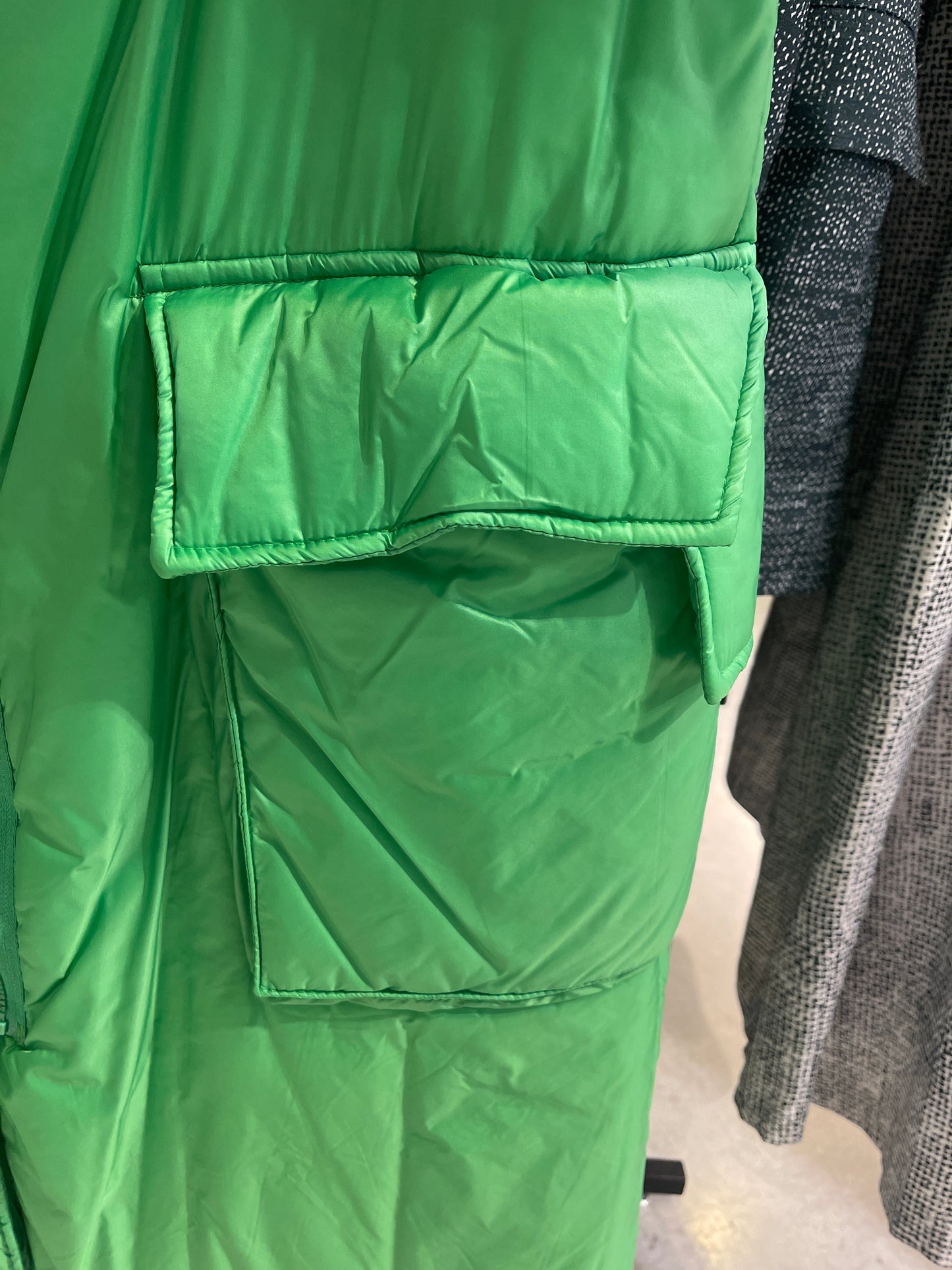 Bize Long Green Vest