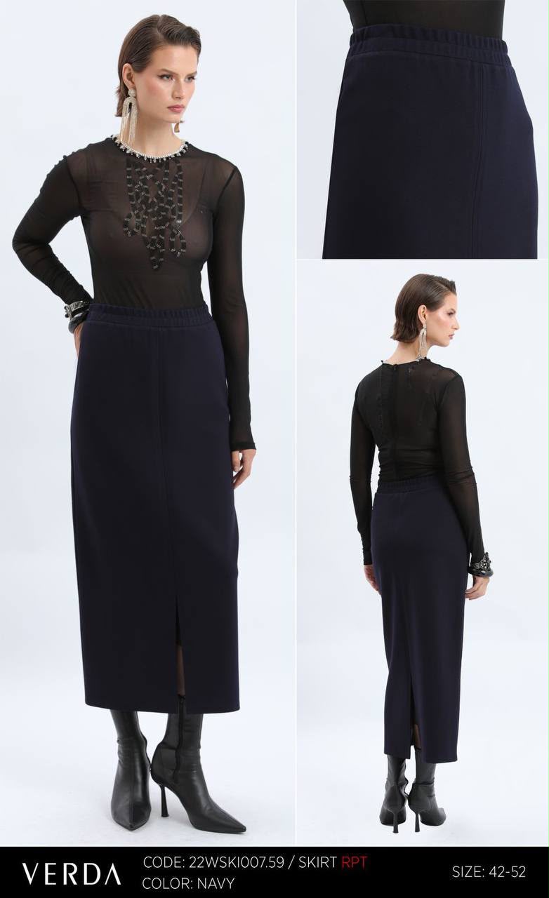 Brick Red Minimalist Front-Slit Midi Skirt