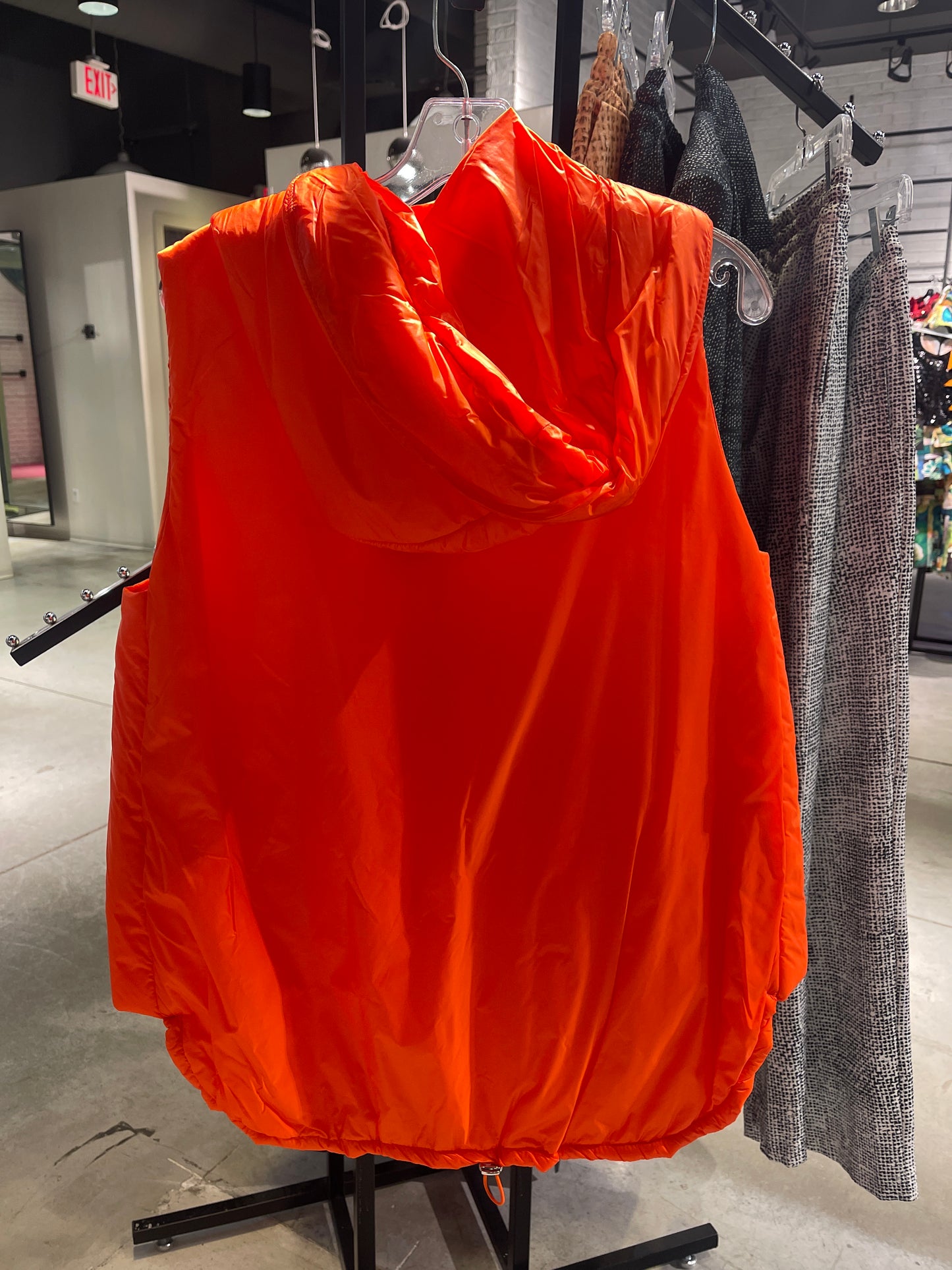 Bize Orange Vest