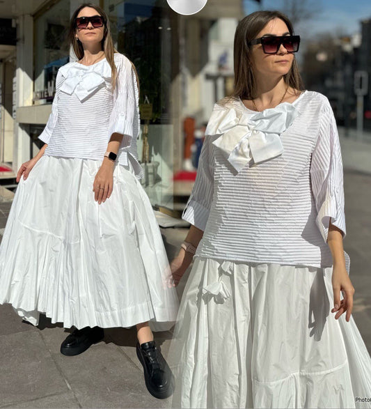 Oversized Bow Textured White Top